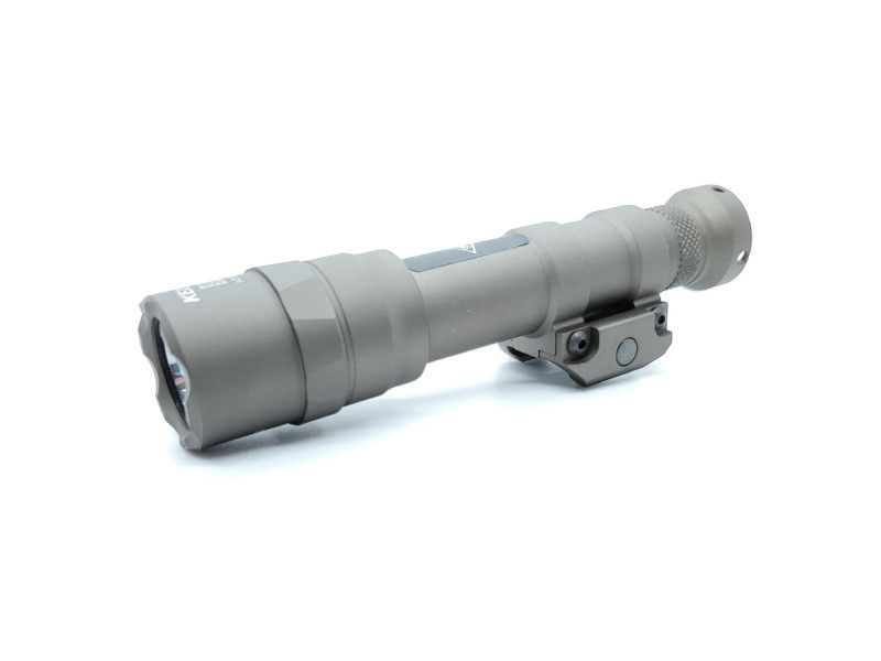 SOTAC M600DF Style Tactical Light DE